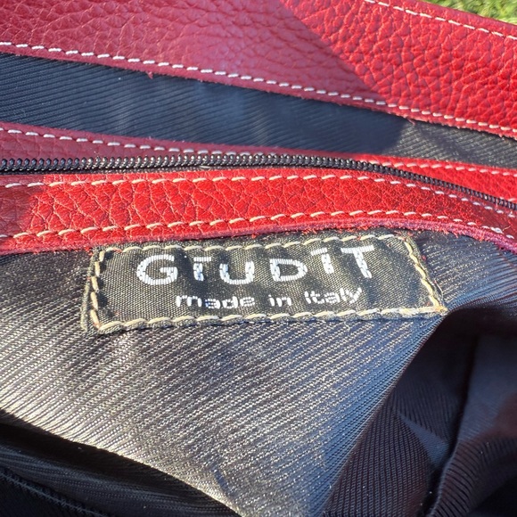 Giudit Italian leather Bag - Picture 11 of 15
